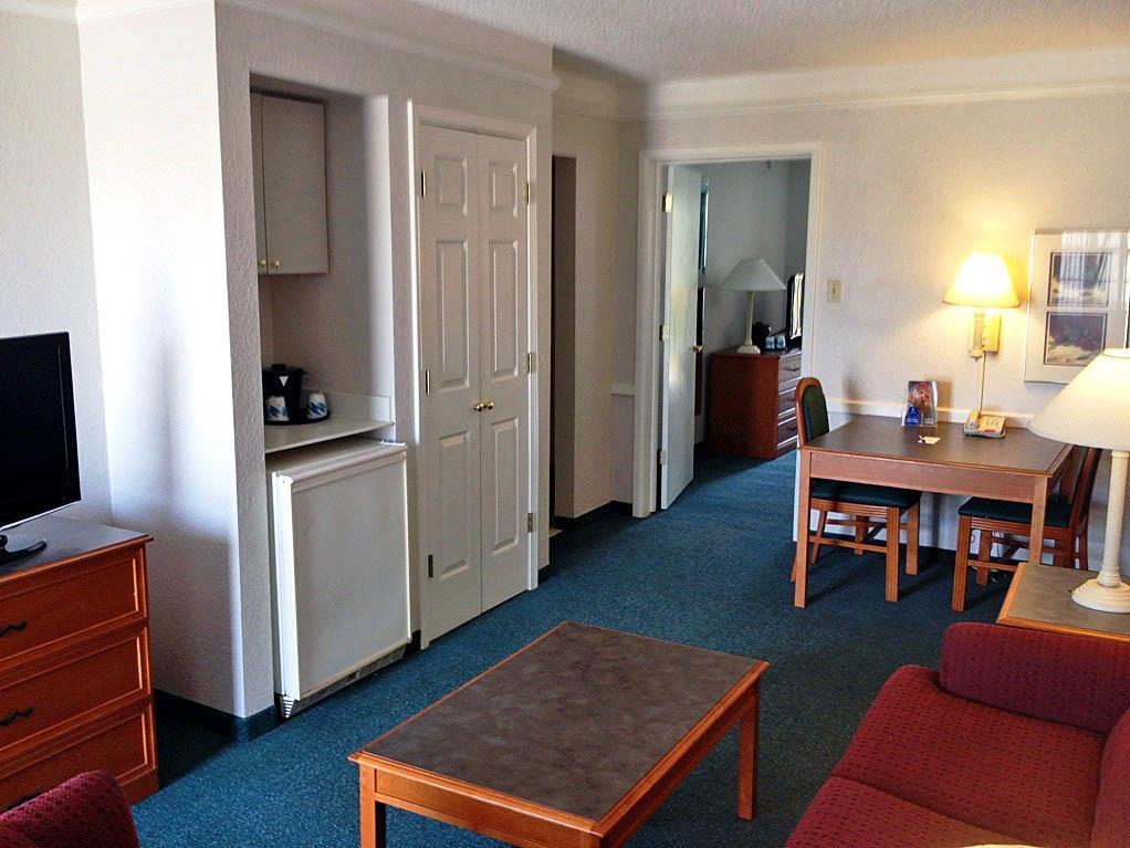 Baymont By Wyndham Broken Arrow Motel Tulsa