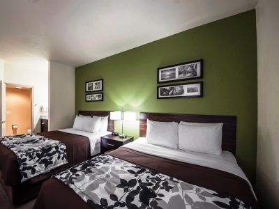 Sleep & I-44 Hotel 3*