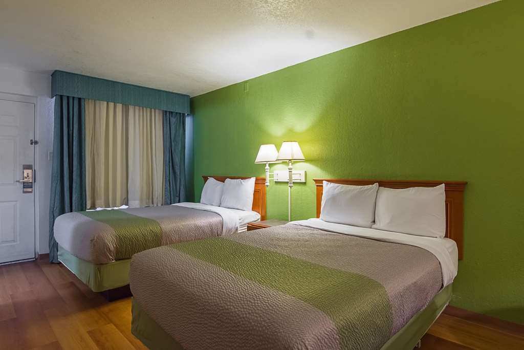 Motel Baymont By Wyndham Broken Arrow Tulsa