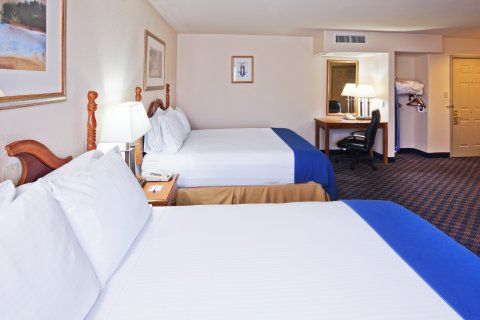 Quality Tulsa-downtown West Inn