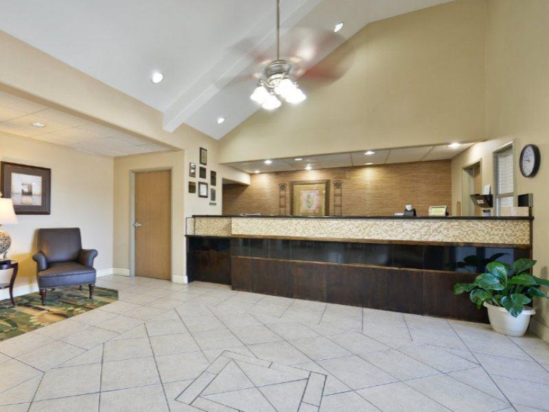 Western & 3* Tulsa