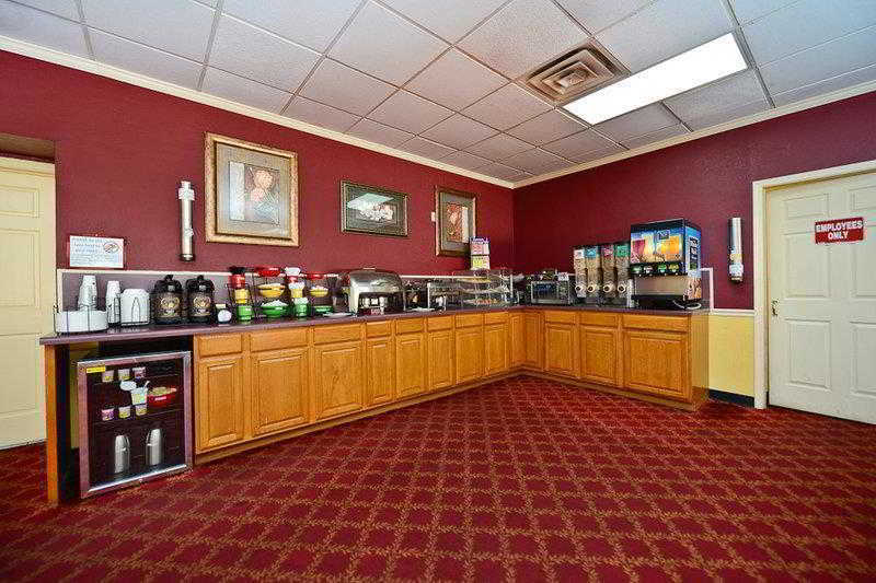 Western Airport Hotel 3*