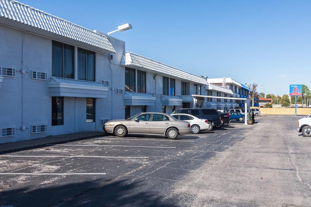 6 Fairgrounds Hotel Tulsa