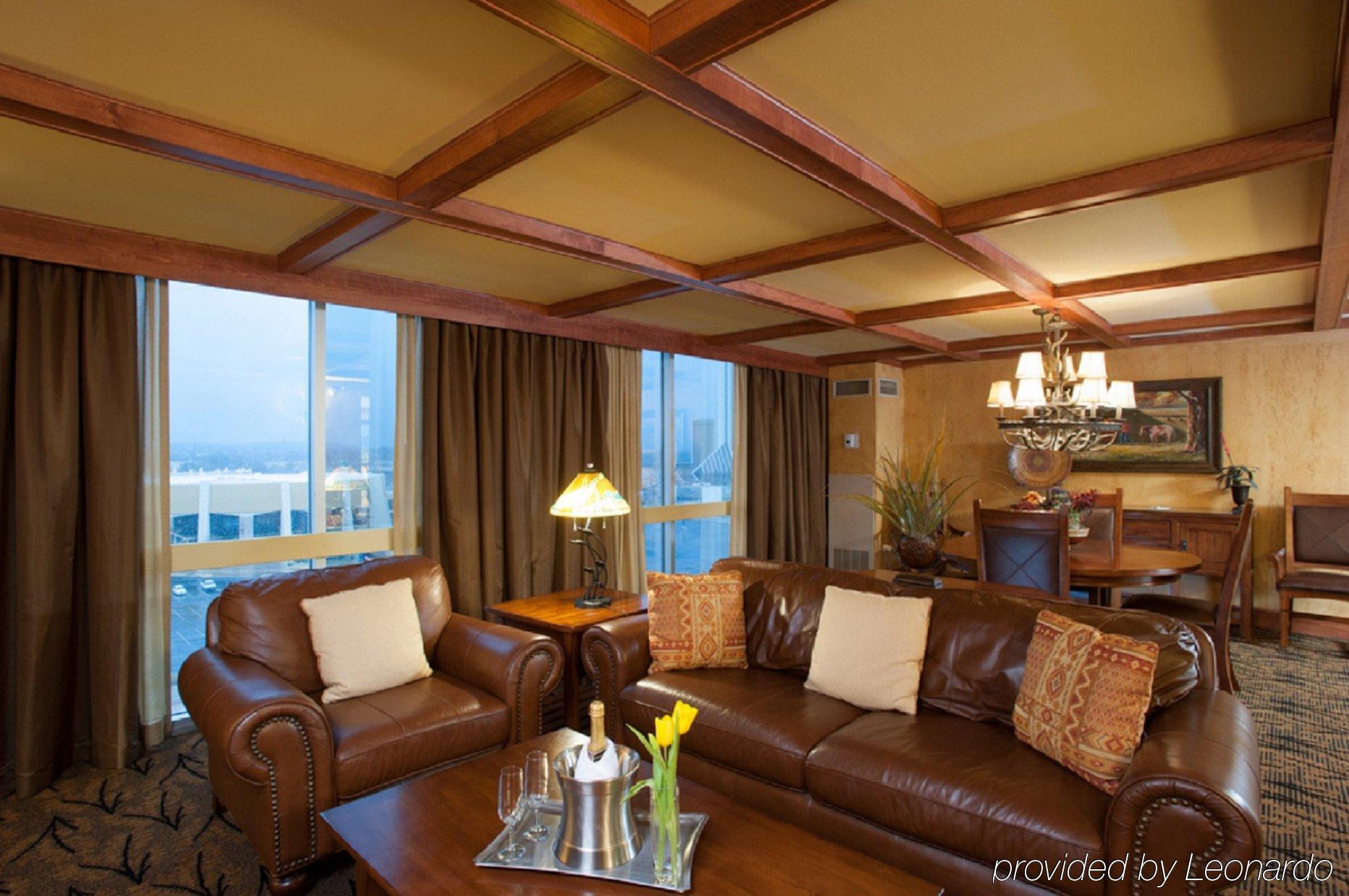 Crowne Plaza Southern Hills 4* Tulsa