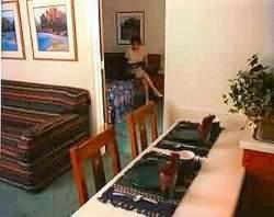 Howard Johnson Hotel 2*