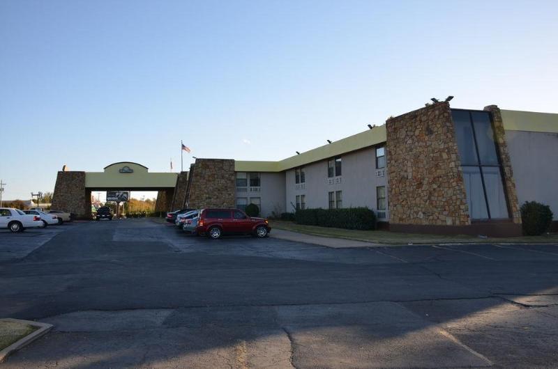 Hotel Days By Wyndham Southern Hills/oru 3*