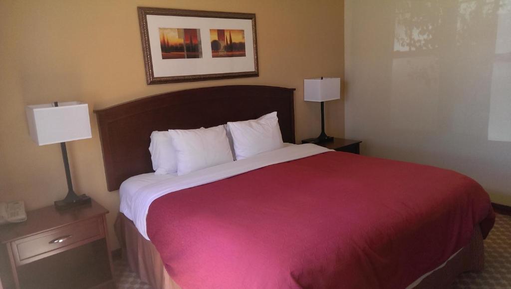 Country & By Radisson, Tulsa, Ok Hotel
