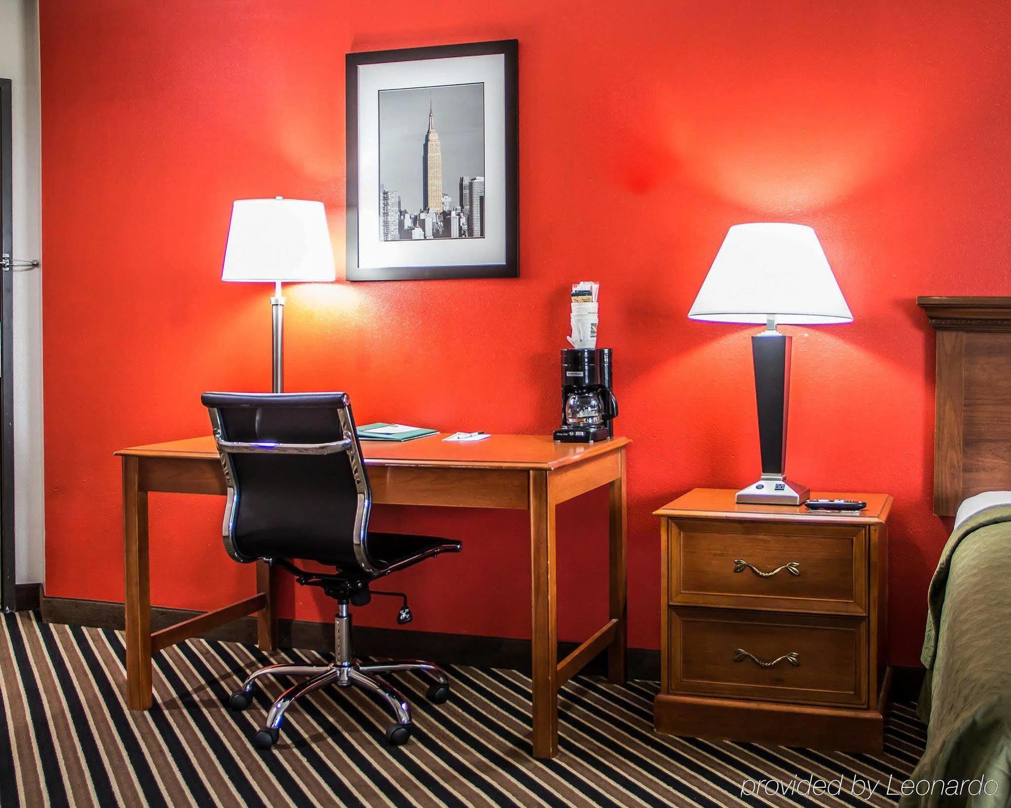 Hotel Quality I-44 Tulsa