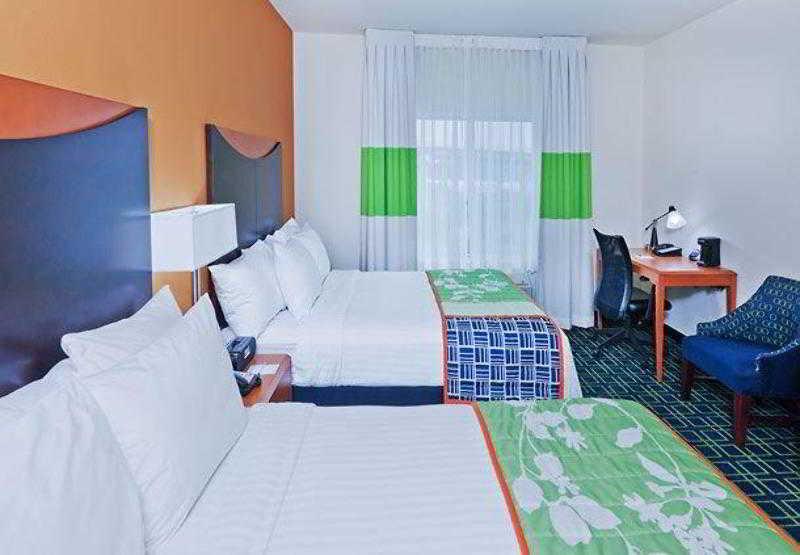 Hotel Fairfield & South Medical District