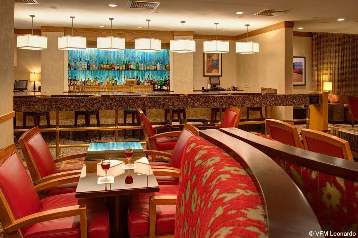 Doubletree By Hilton At Warren Place 3*