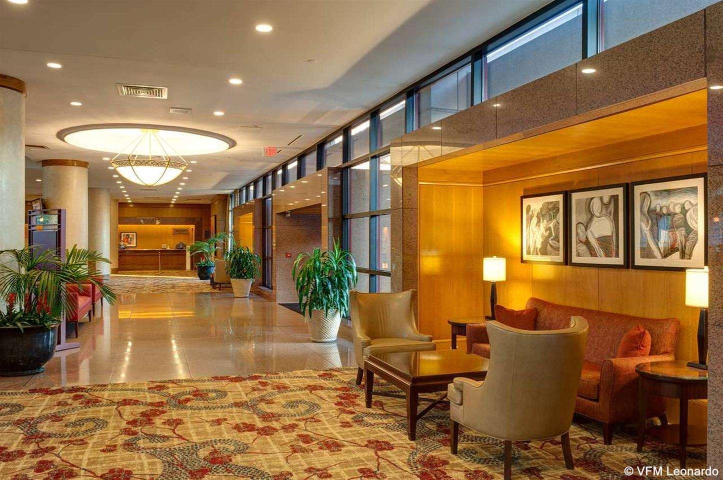 Doubletree By Hilton At Warren Place