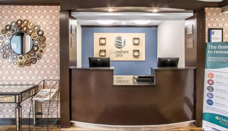 Hotel Express & East - Catoosa By Ihg