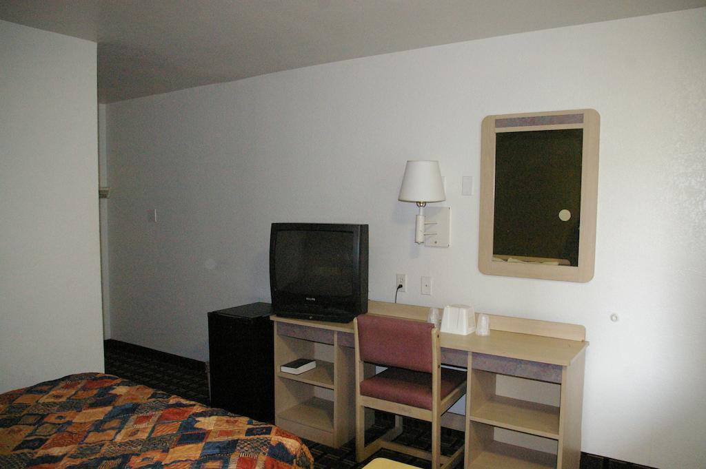 Motel Nights 2*