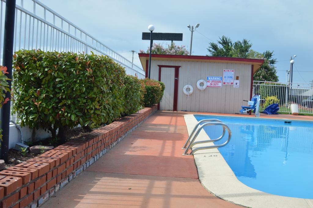 Americas Value I-44 Motel Tulsa
