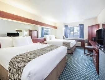 Motel Microtel & By Wyndham - Catoosa Route 66 Tulsa