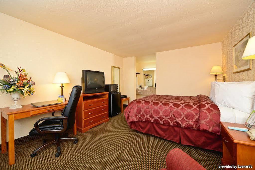 Hotel Western Airport