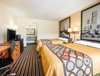 Super 8 By Wyndham Tulsa/arpt/st Fairgrounds 2* Tulsa