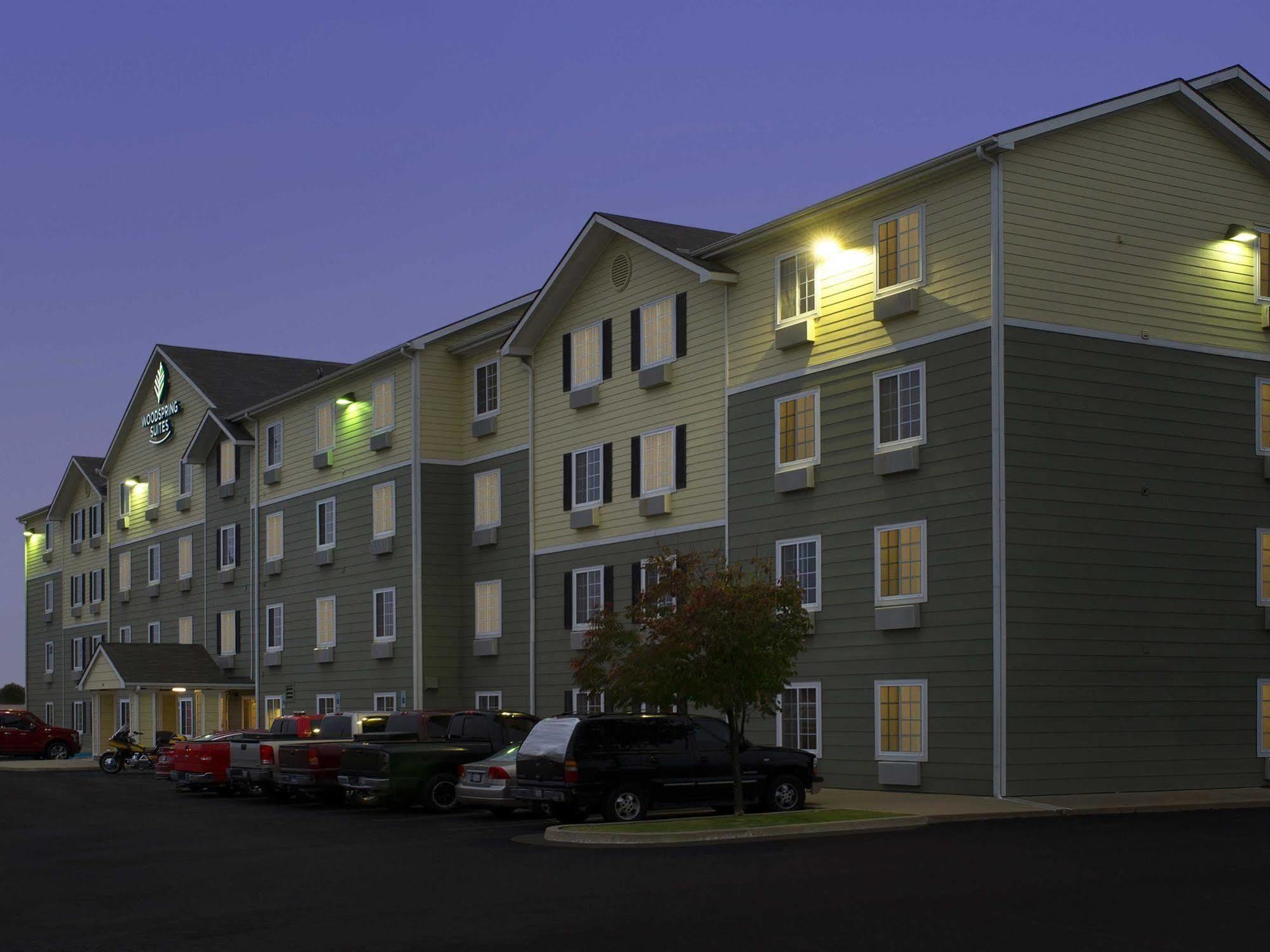 Woodspring 2*