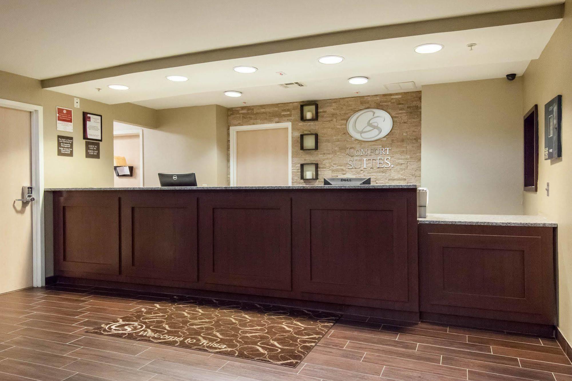 Comfort Central-i-44 Hotel Tulsa