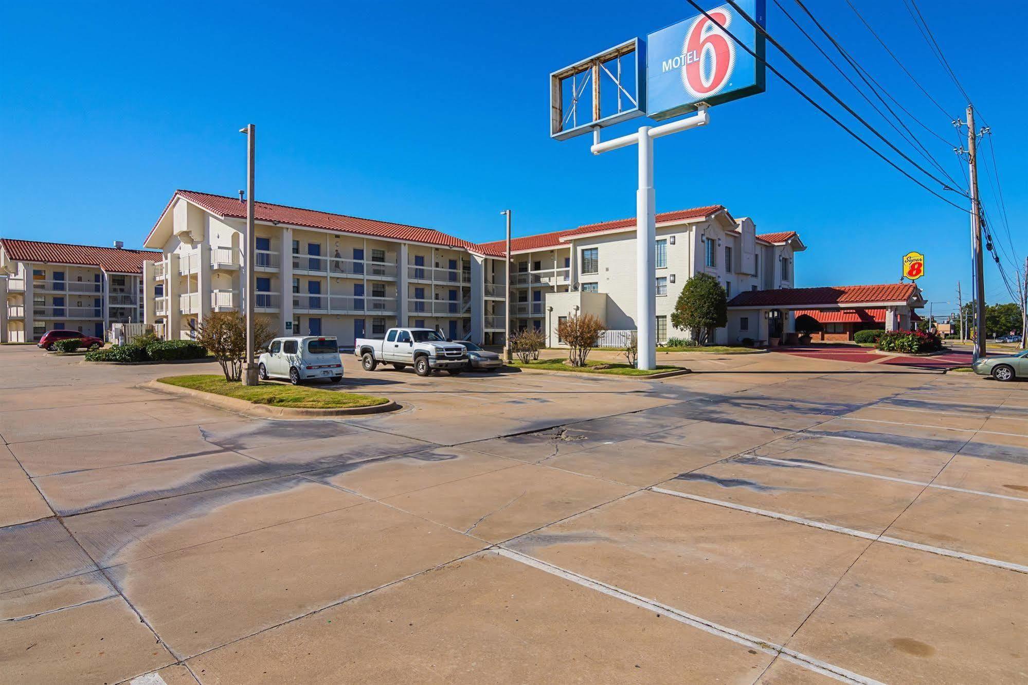Baymont By Wyndham Broken Arrow 2* Tulsa