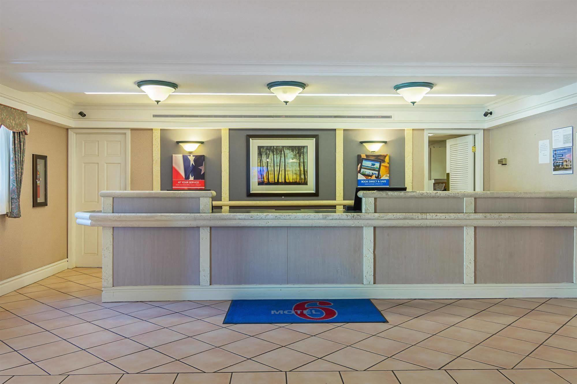 Motel Baymont By Wyndham Broken Arrow