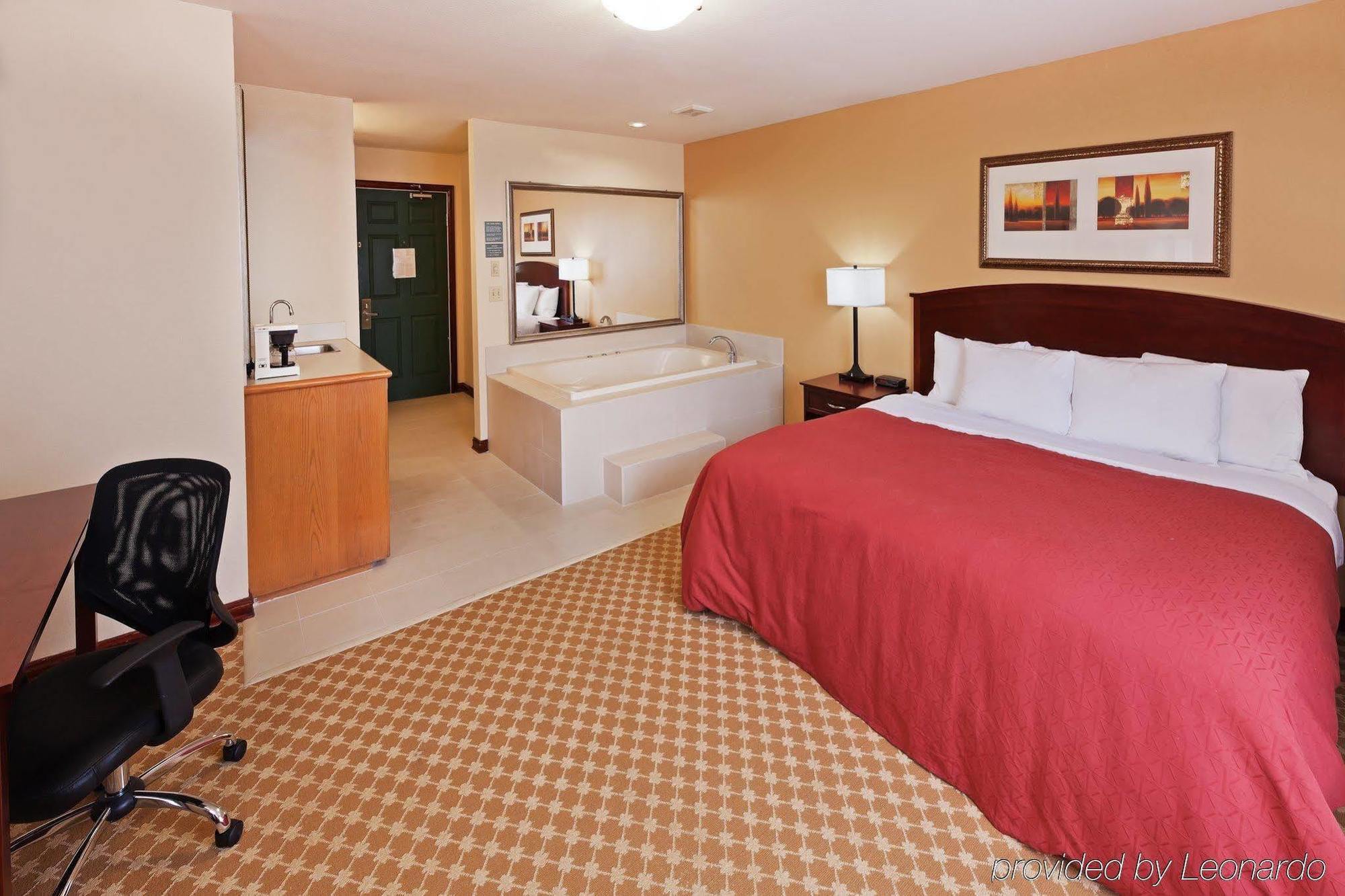 Country & By Radisson, Tulsa, Ok Tulsa