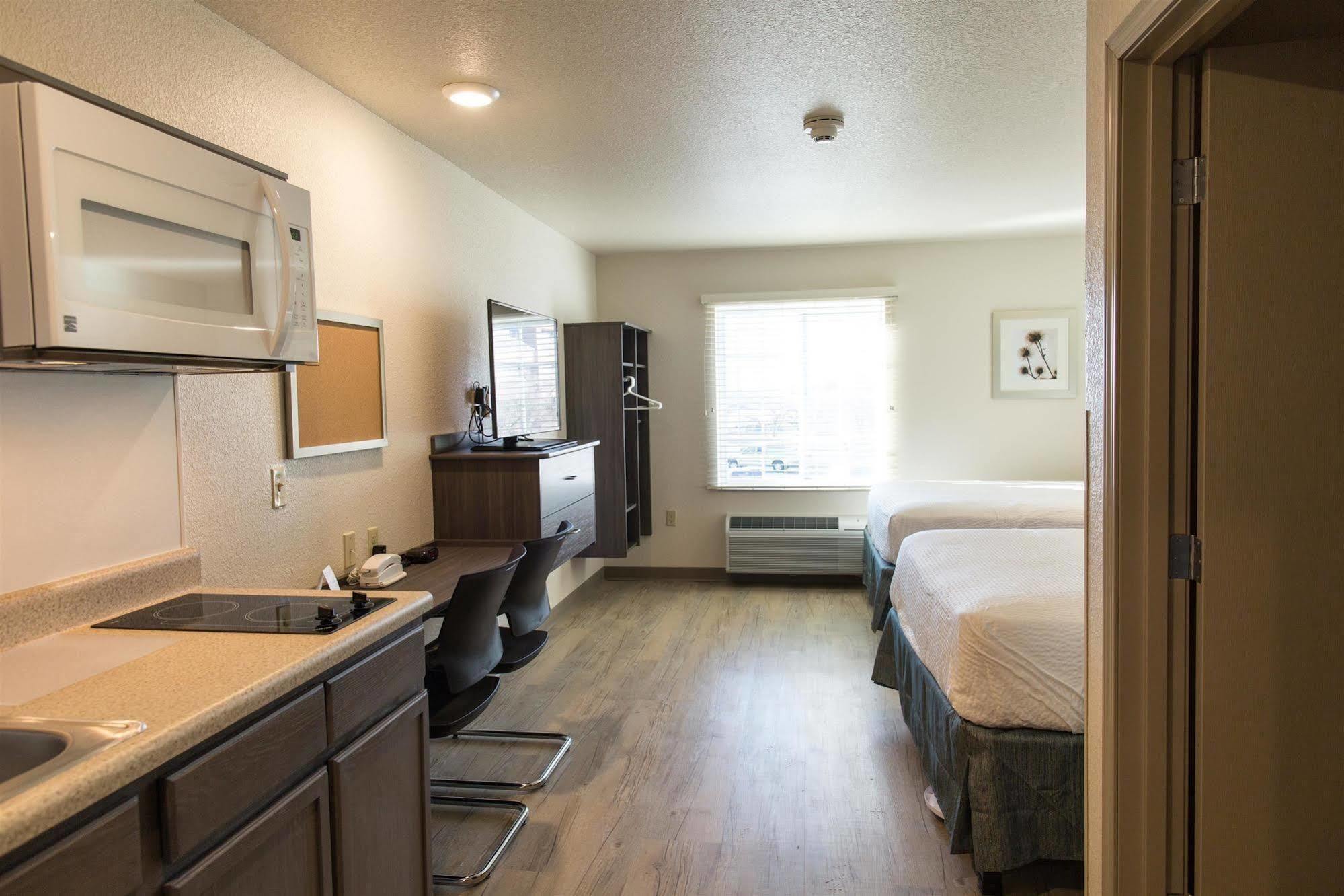 Woodspring Suites Broken Arrow Hotel