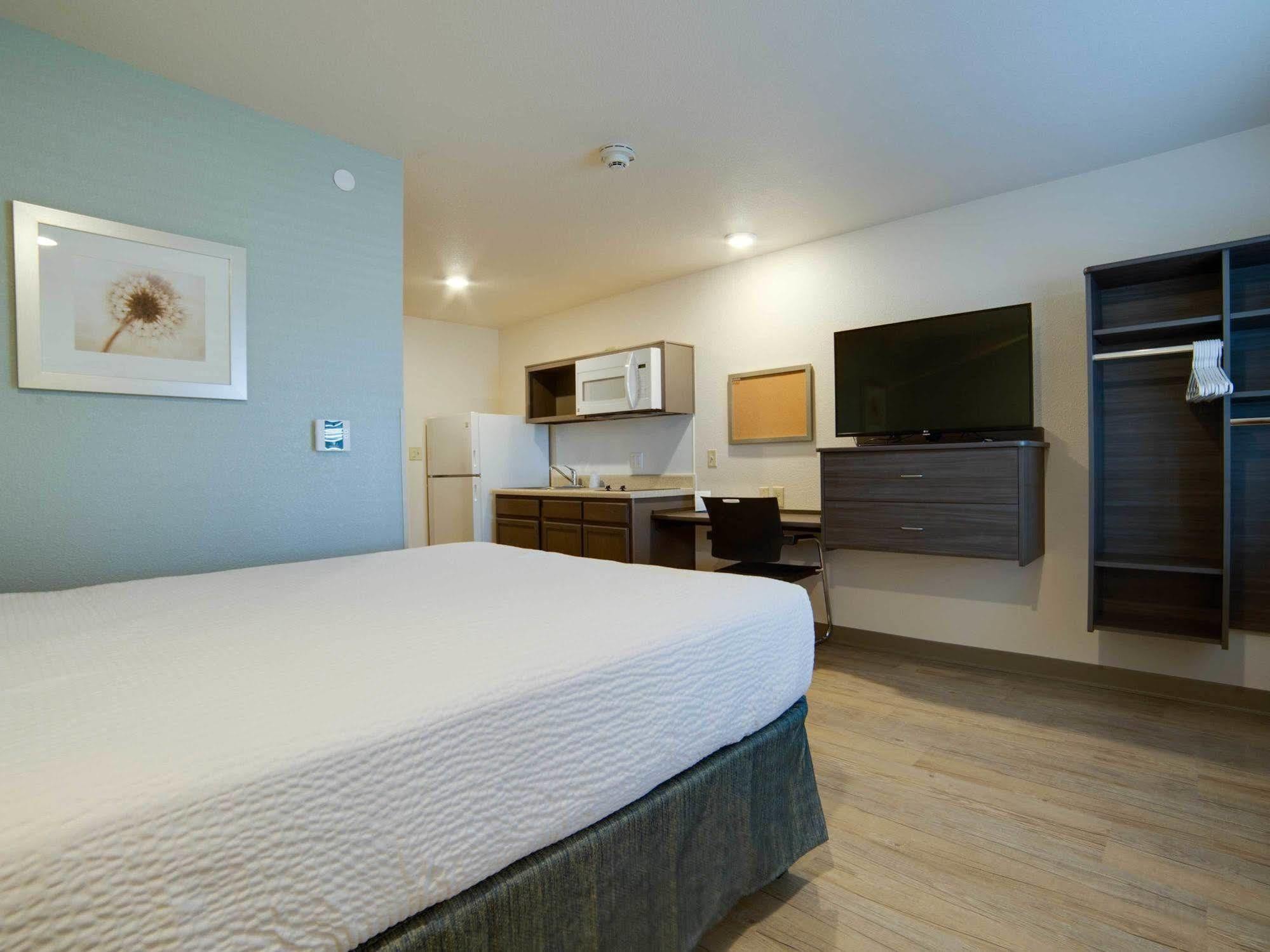 Woodspring Suites Broken Arrow Hotel 2*