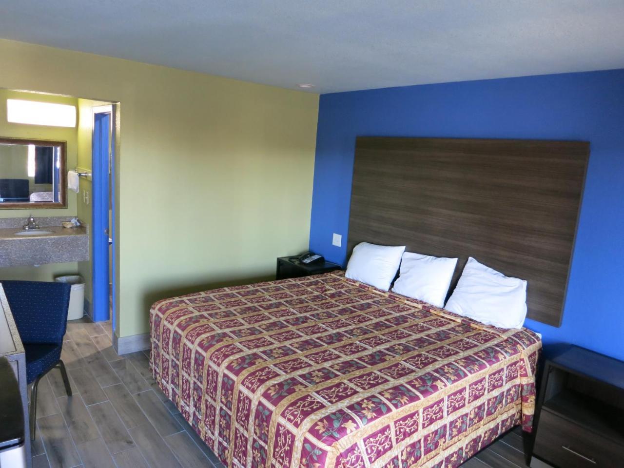 Motel Gateway