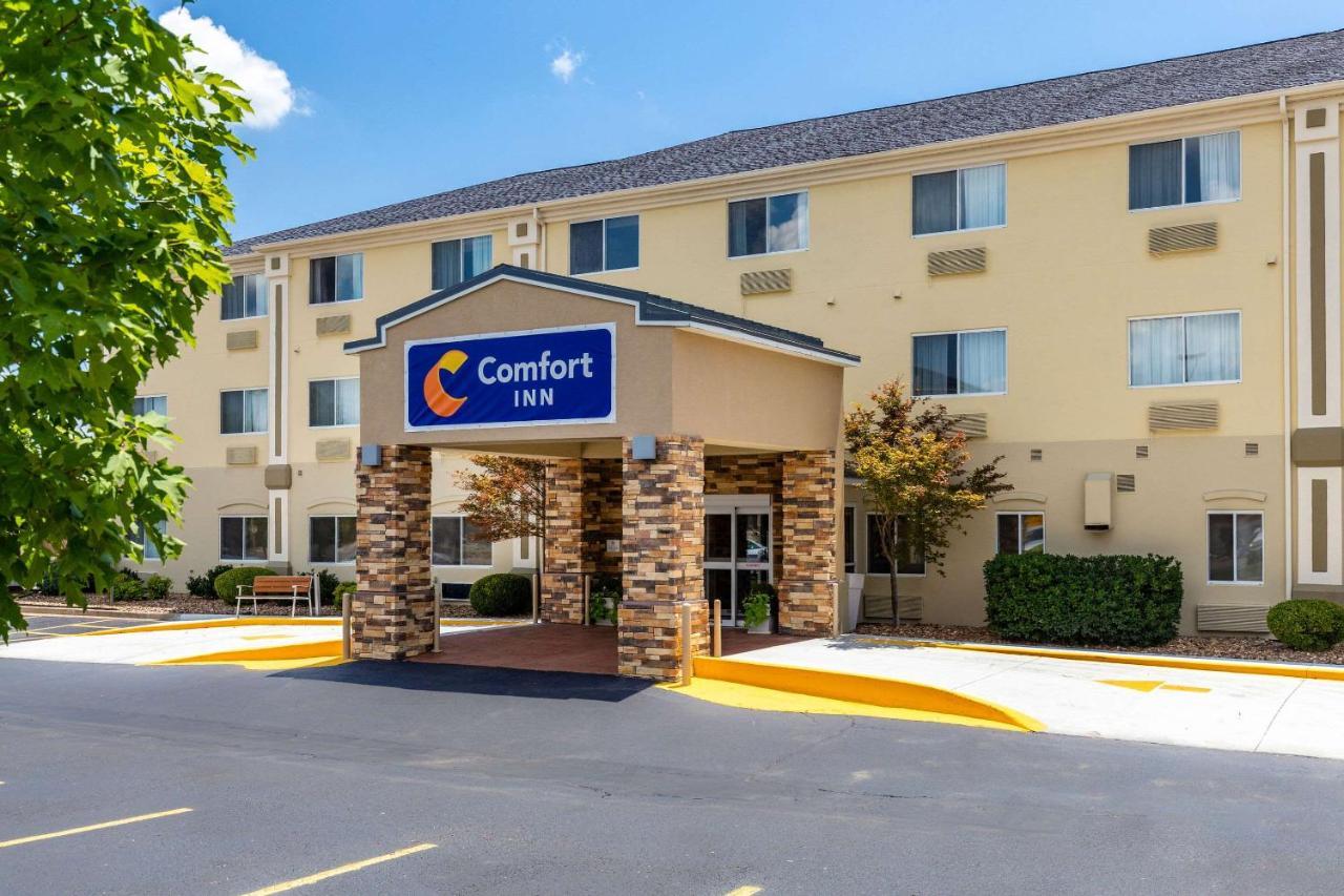 Comfort South - Woodland Hills Pensão
