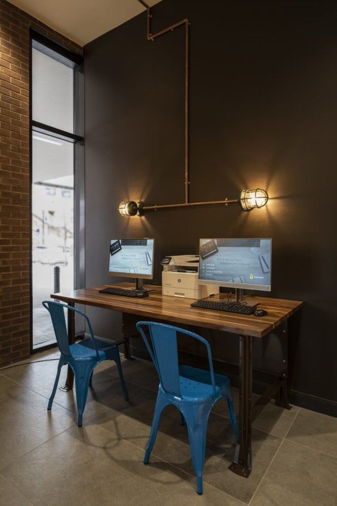 Indigo Dwtn/entertainment Area 4*