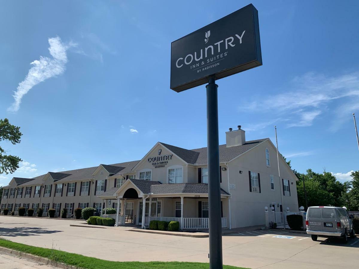 Hotel Country & By Radisson, Tulsa, Ok 3*