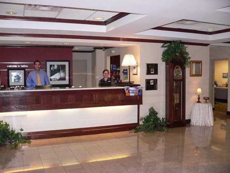 Hampton & Tulsa-woodland Hills Hotel