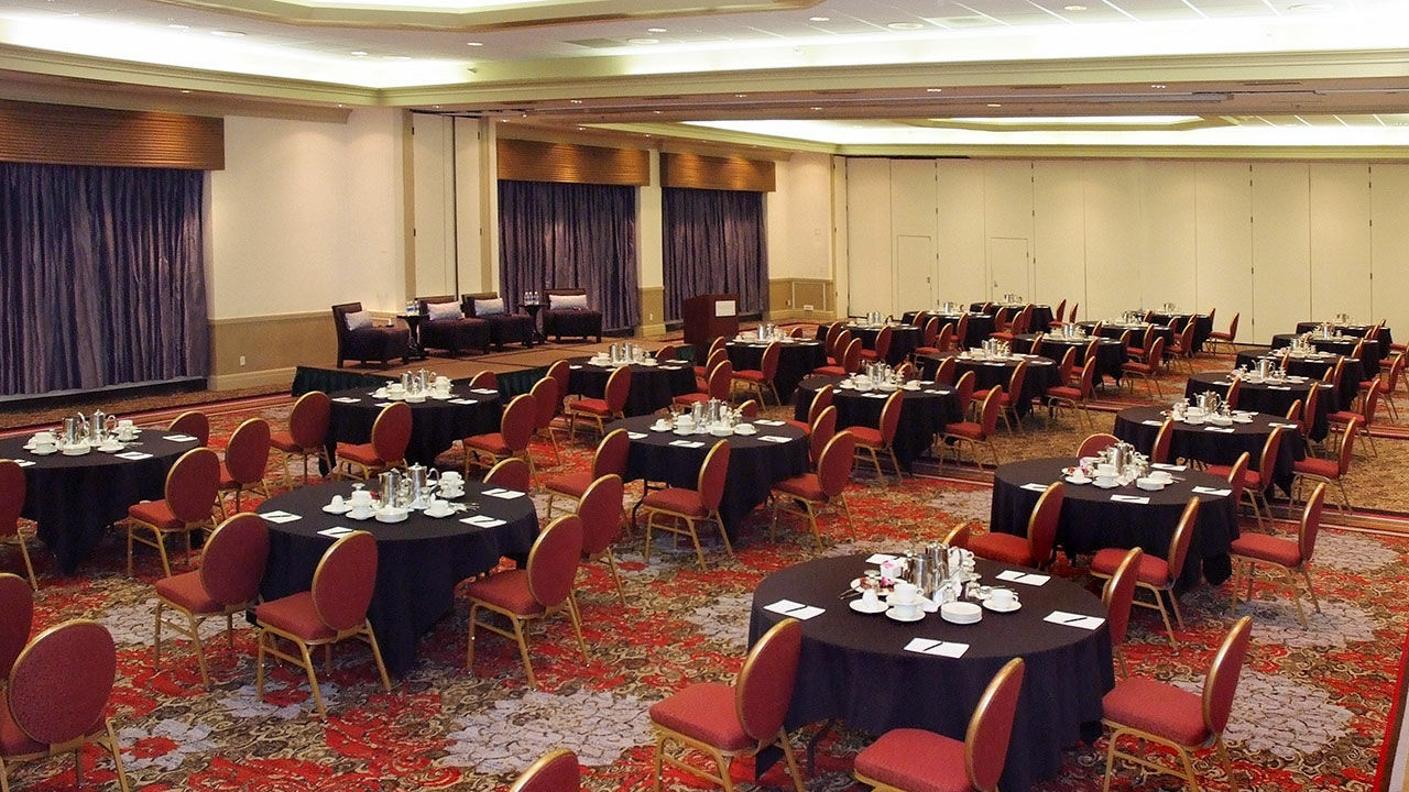 Hyatt Regency Downtown Hotel