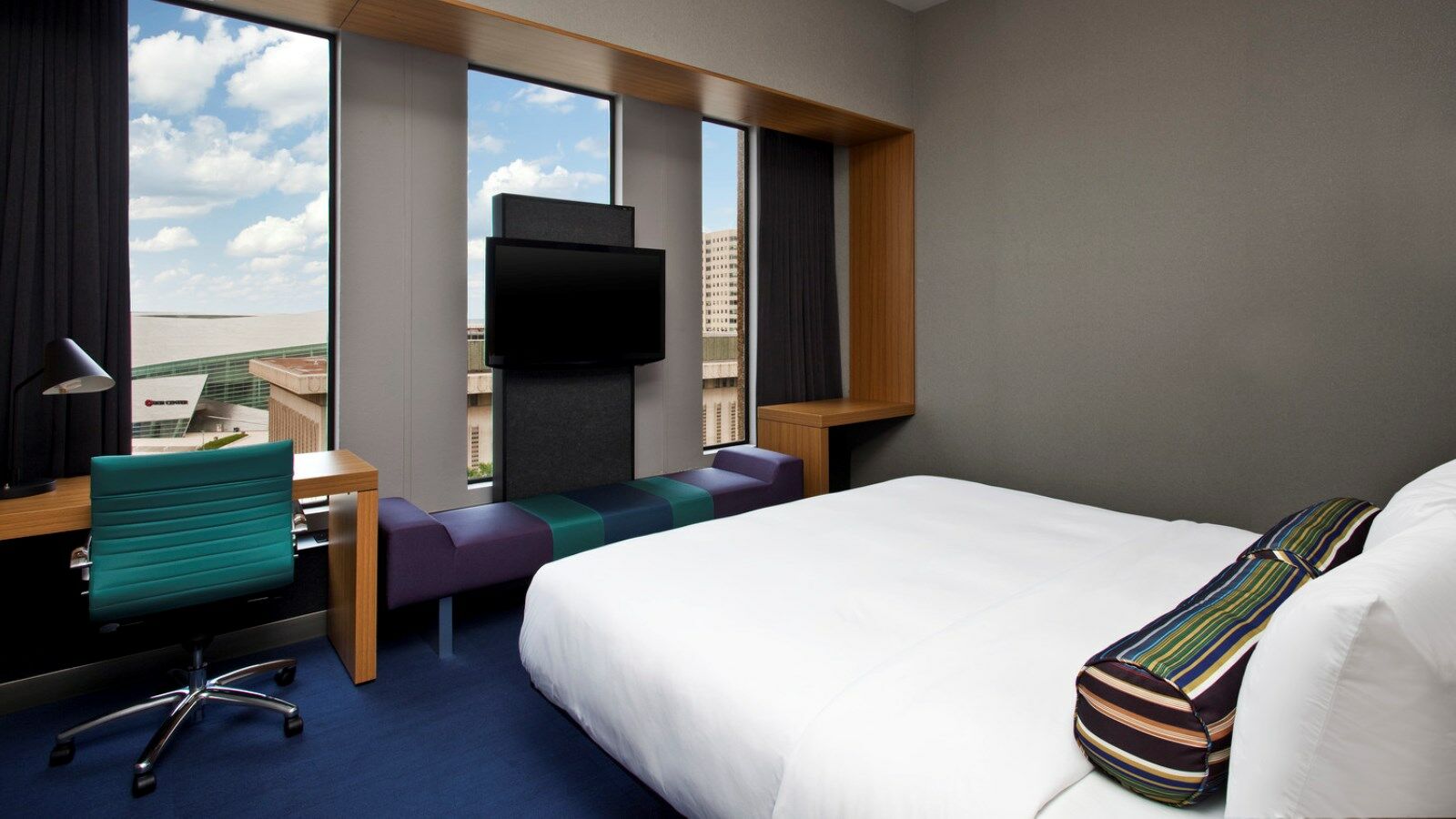 Aloft Downtown Hotel