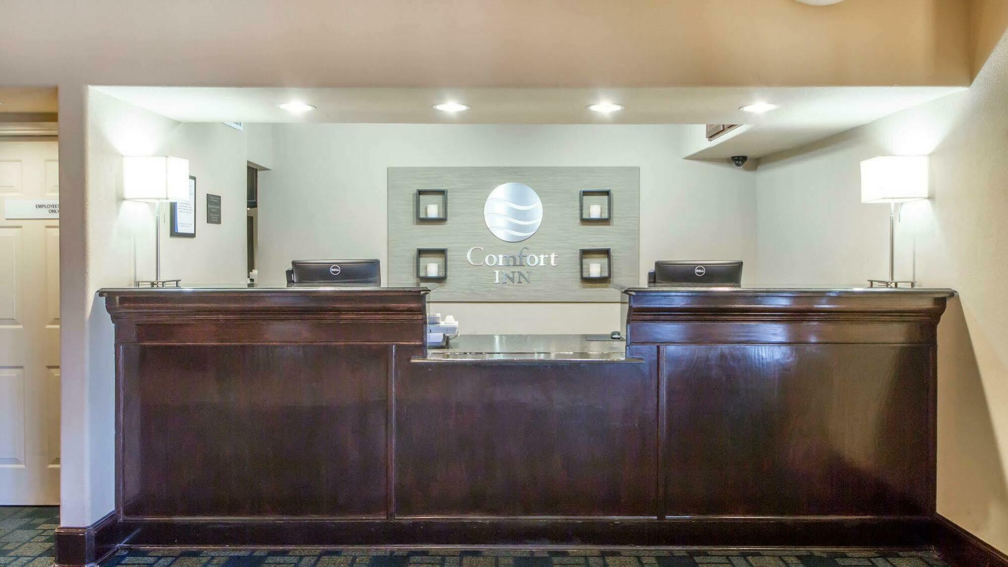 Quality Tulsa-downtown West 3*