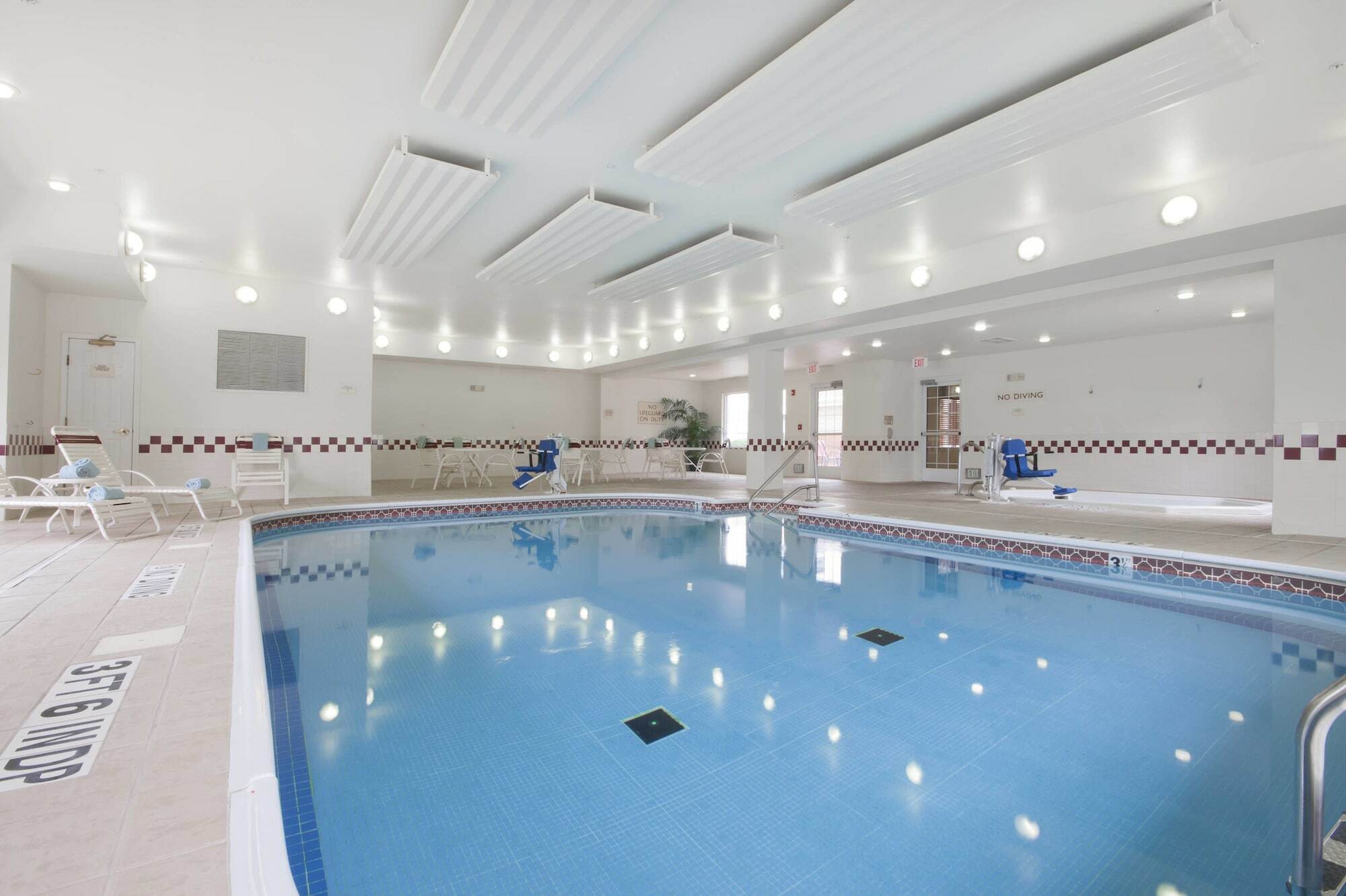 By Marriott Midtown 3*