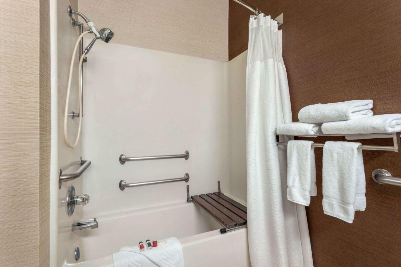 Hotel Baymont By Wyndham 3*