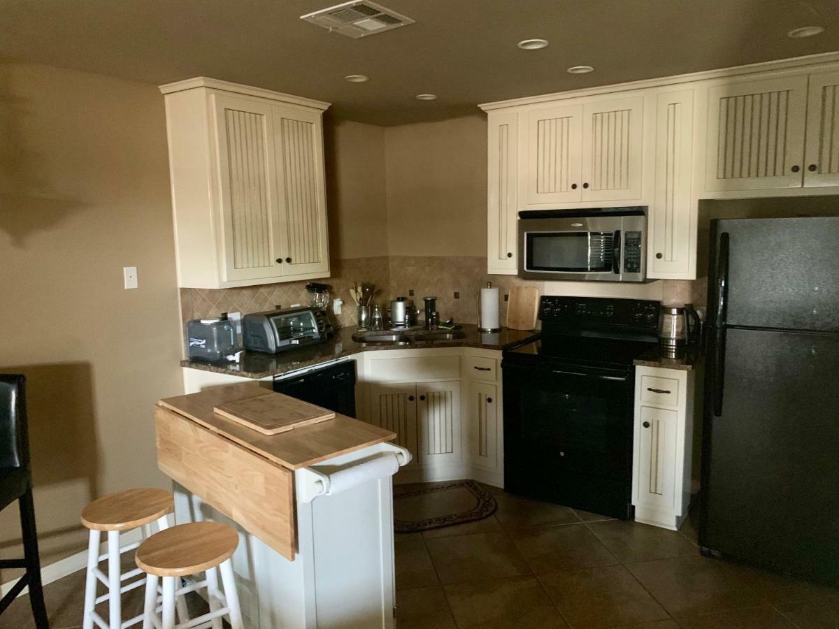 Silver Sands Luxury Living Apartment