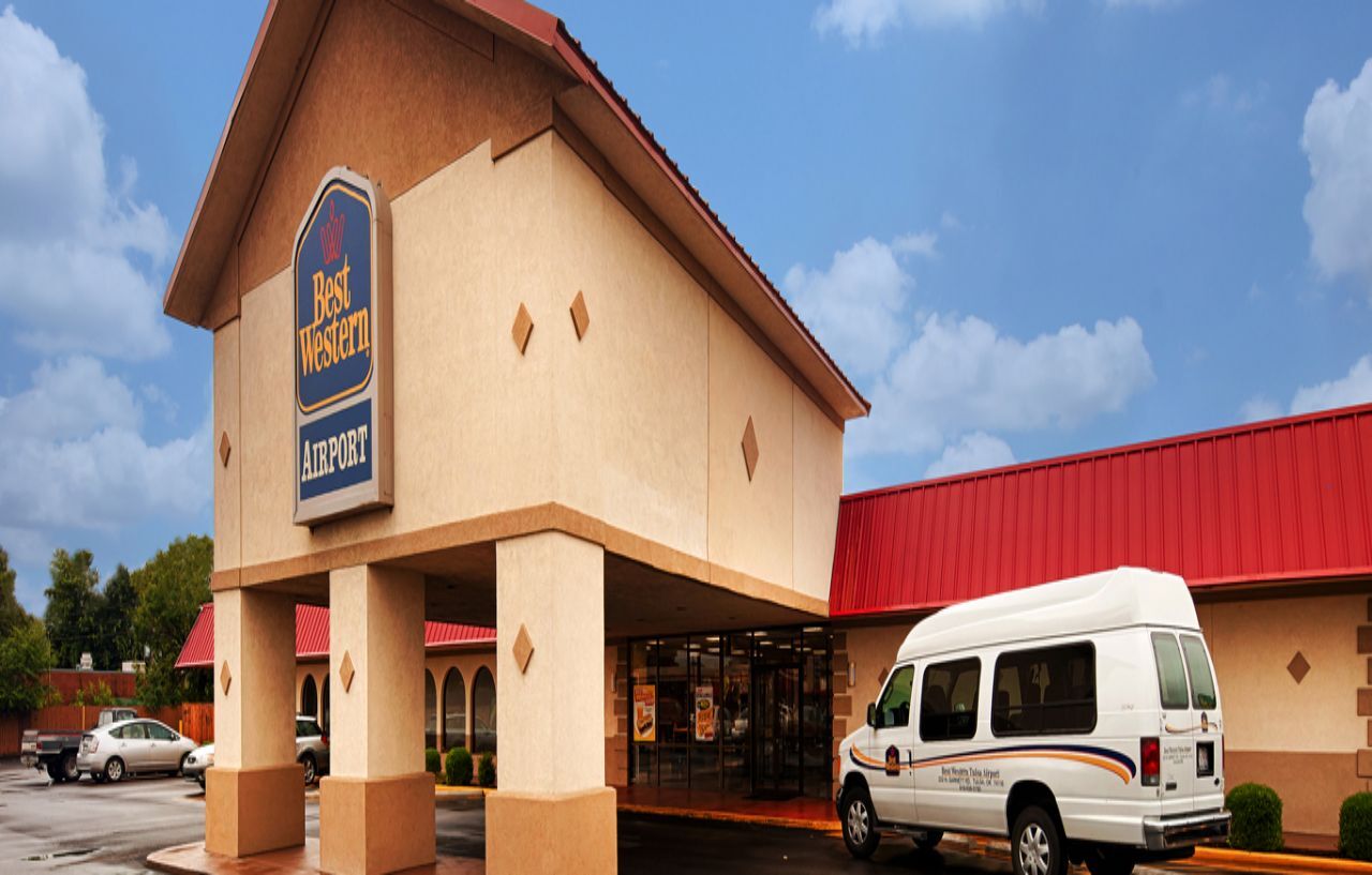 Western Airport Tulsa