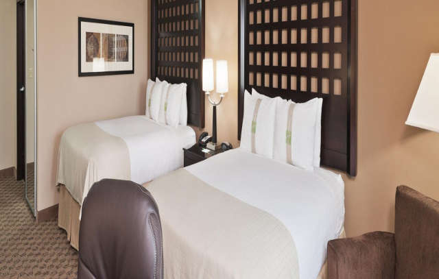 Hotel & South By Ihg
