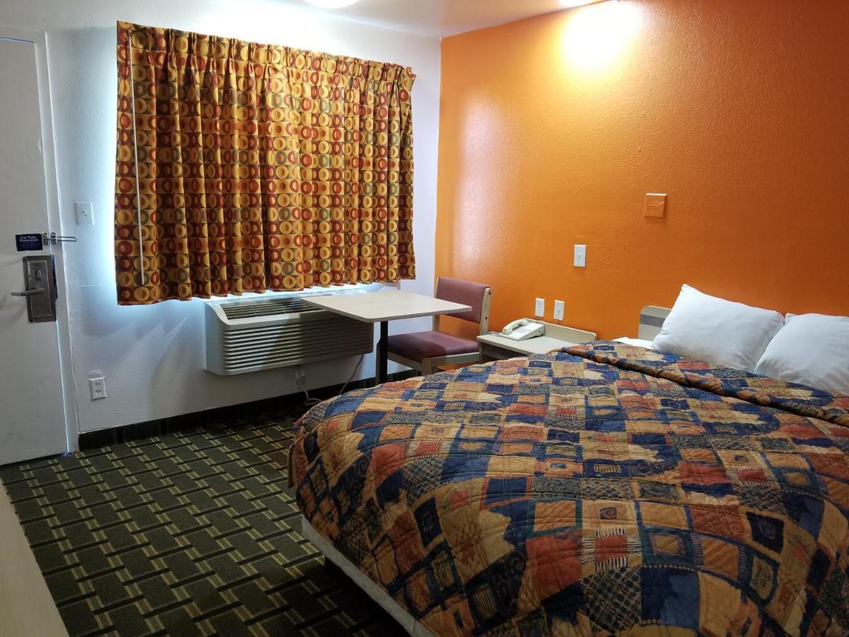 Motel Nights