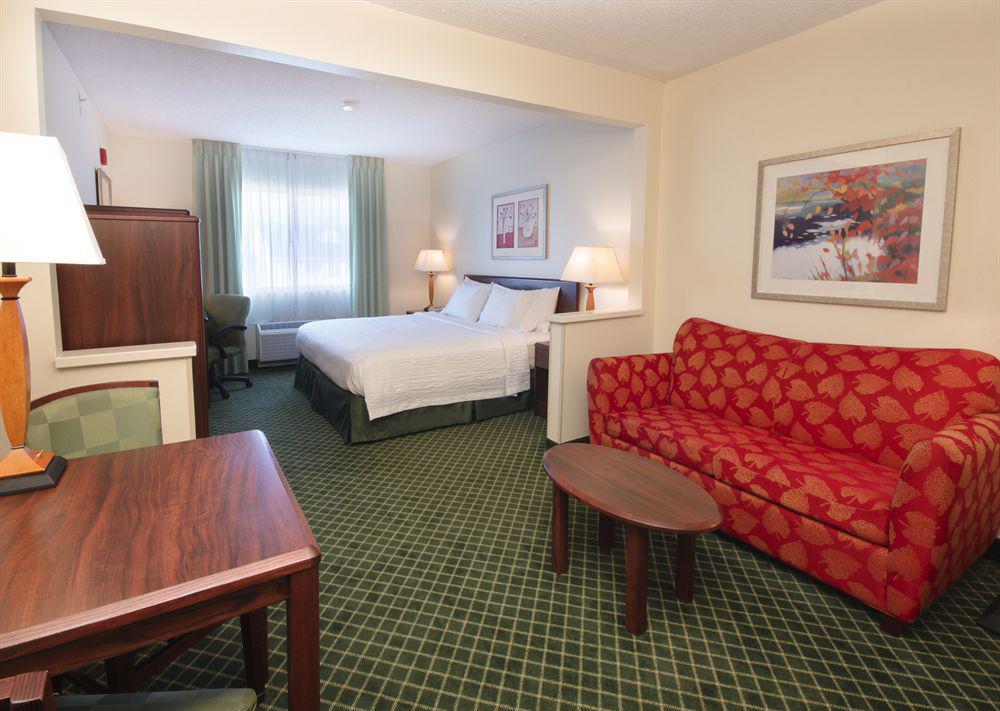 Hotel Baymont By Wyndham Tulsa