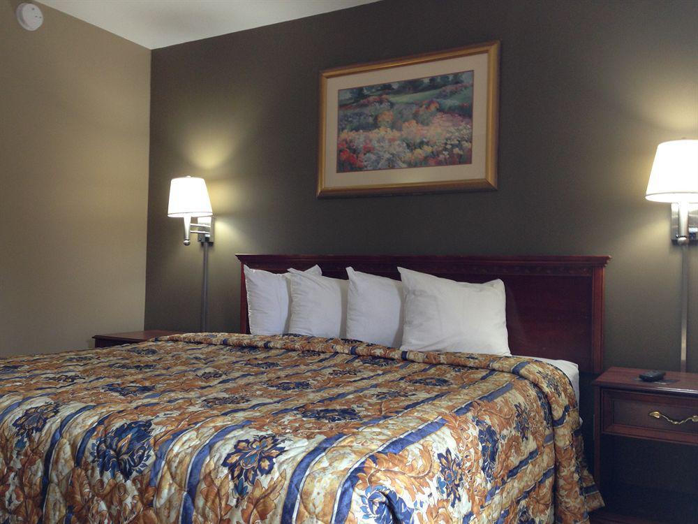 Americas Value I-44 Motel Tulsa