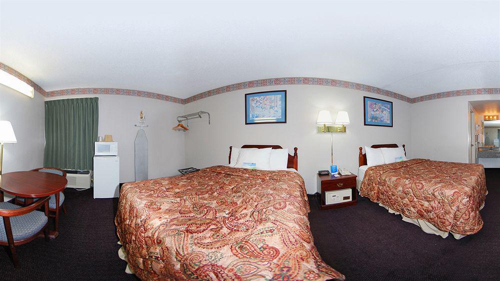 Days By Wyndham Southern Hills/oru 3*