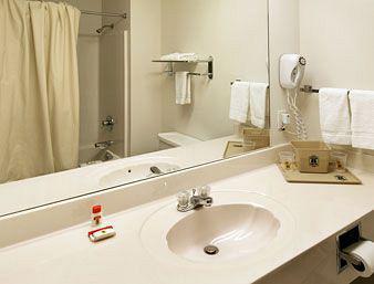 Super 8 By Wyndham 2*