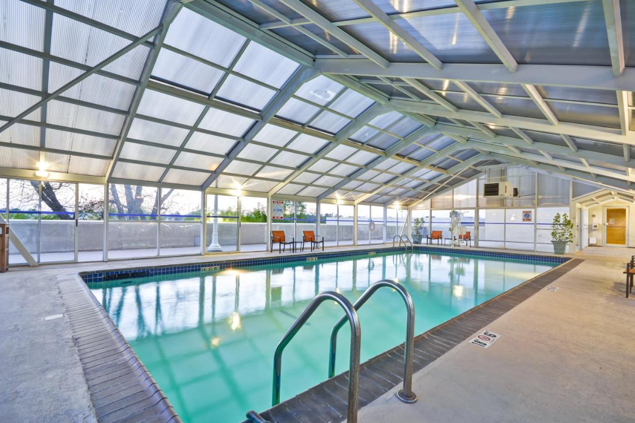Crowne Plaza Southern Hills 4*