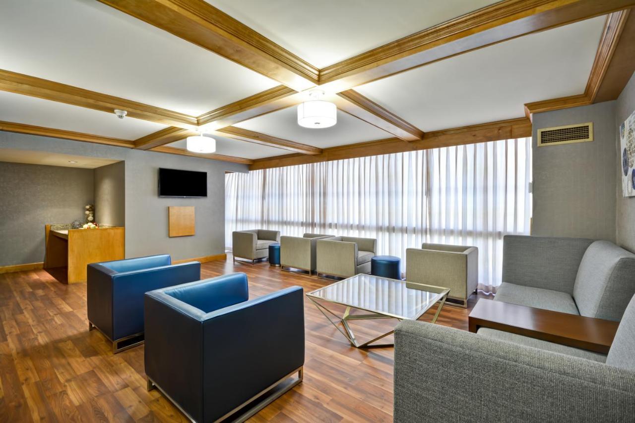 Hotel Crowne Plaza Southern Hills 4*