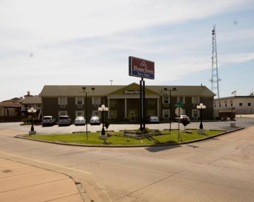 Hometown & 2* Tulsa
