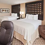 Holiday Inn Hotel & Suites Tulsa South By Ihg